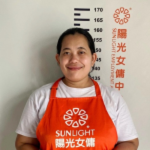 陽光女傭