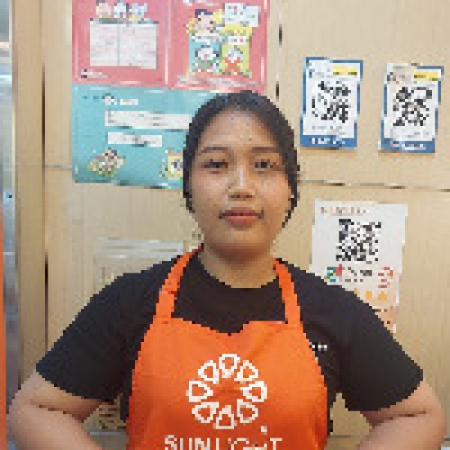 陽光女傭